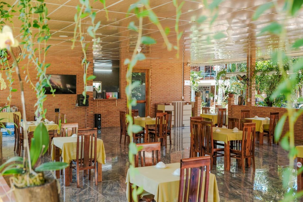 Lava Rock Viet Nam Lodge Anhfly Resort Nam Каттьєн Екстер'єр фото