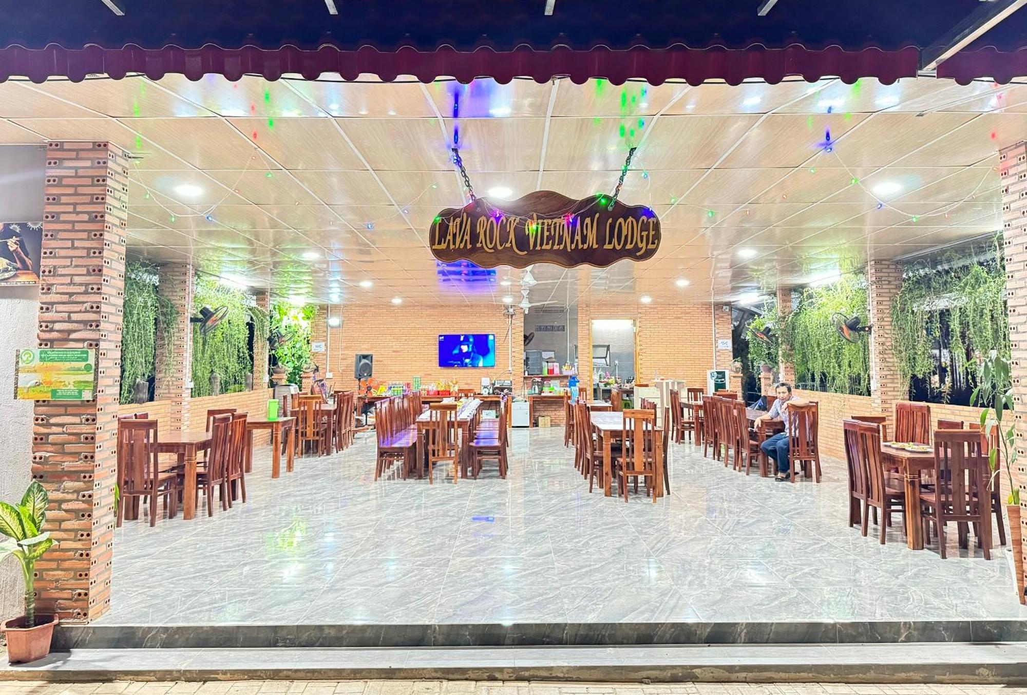 Lava Rock Viet Nam Lodge Anhfly Resort Nam Каттьєн Екстер'єр фото