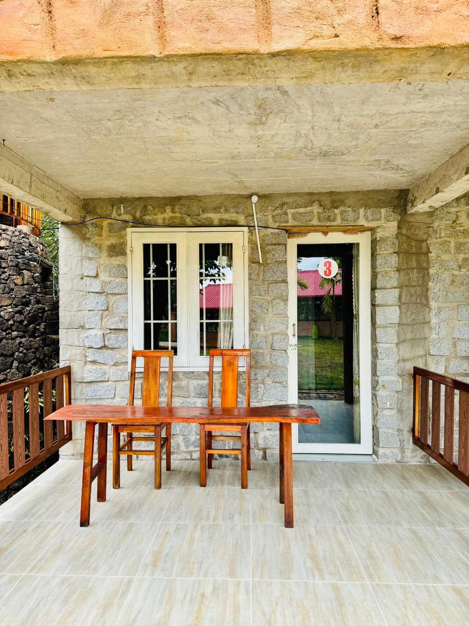 Lava Rock Viet Nam Lodge Anhfly Resort Nam Каттьєн Екстер'єр фото