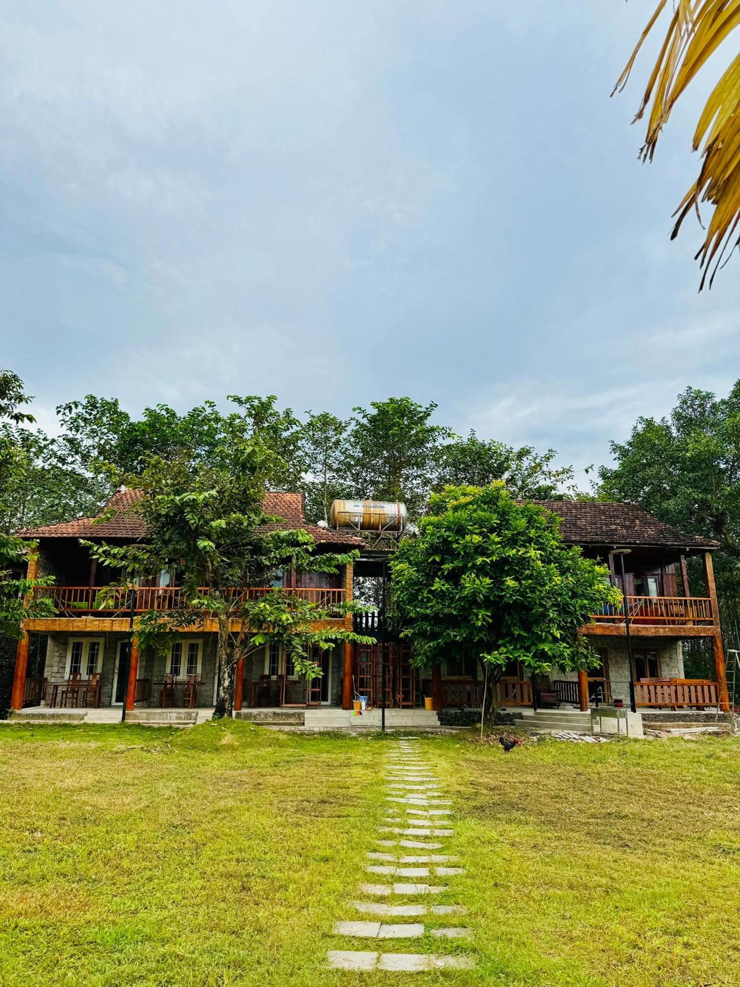 Lava Rock Viet Nam Lodge Anhfly Resort Nam Каттьєн Екстер'єр фото