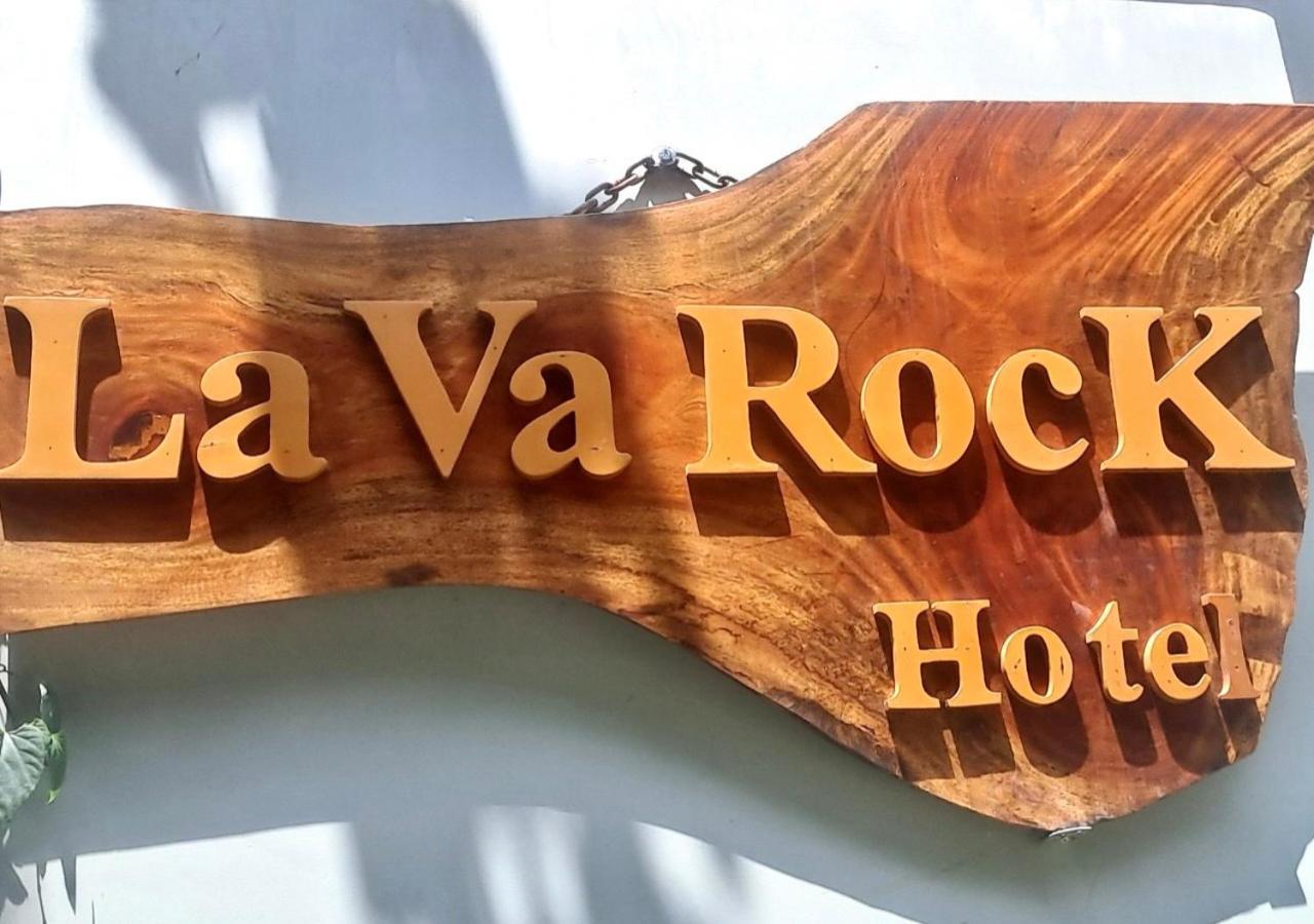 Lava Rock Viet Nam Lodge Anhfly Resort Nam Каттьєн Екстер'єр фото