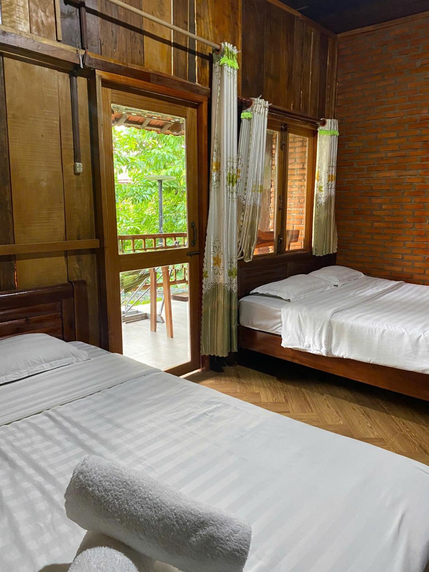 Lava Rock Viet Nam Lodge Anhfly Resort Nam Каттьєн Екстер'єр фото